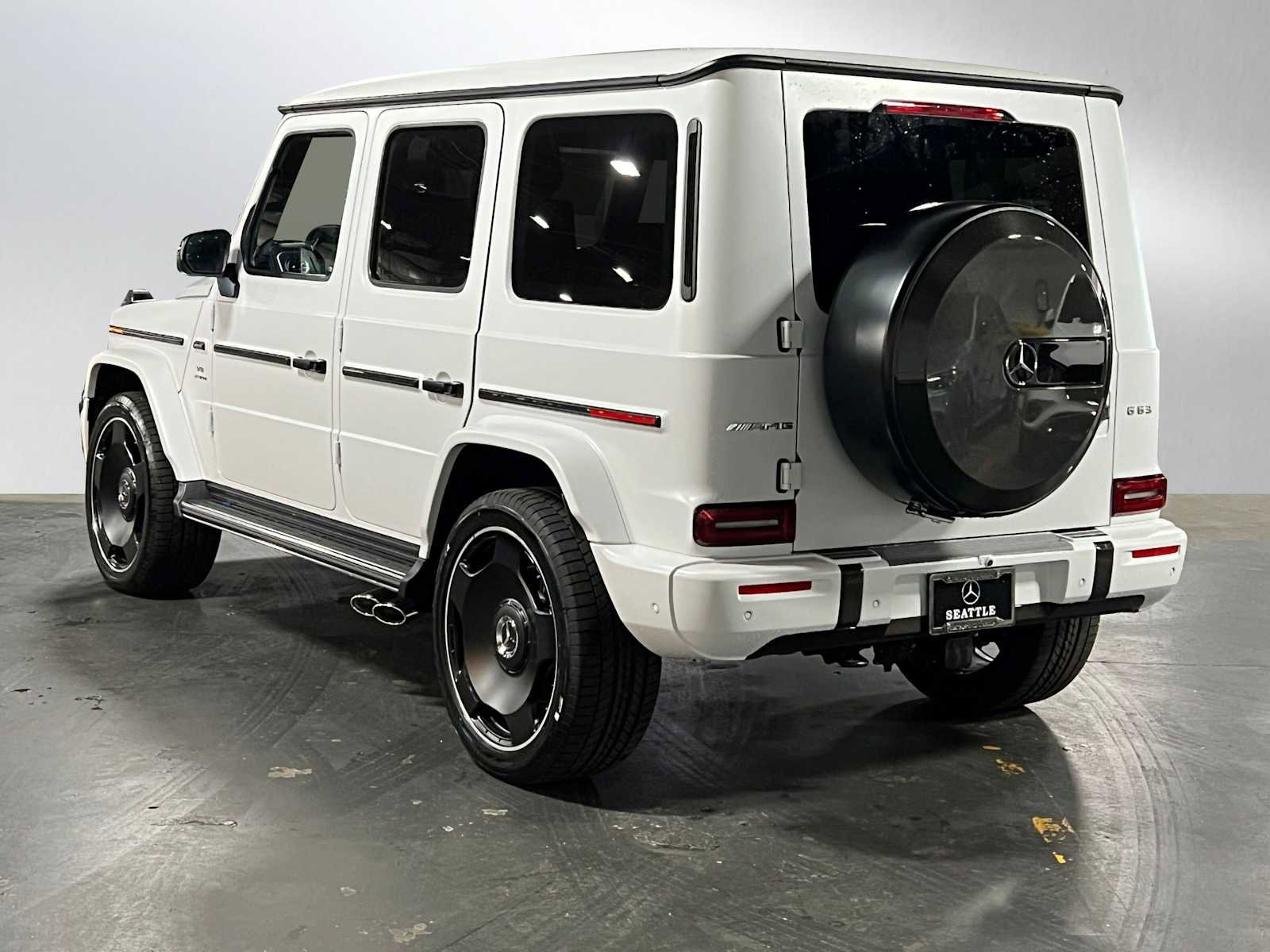New 2025 Mercedes-Benz G 63 AMG 4MATIC image 5