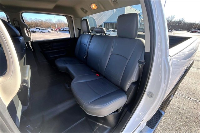 Used 2017 RAM 2500 Tradesman w/ Chrome Appearance Group image 23