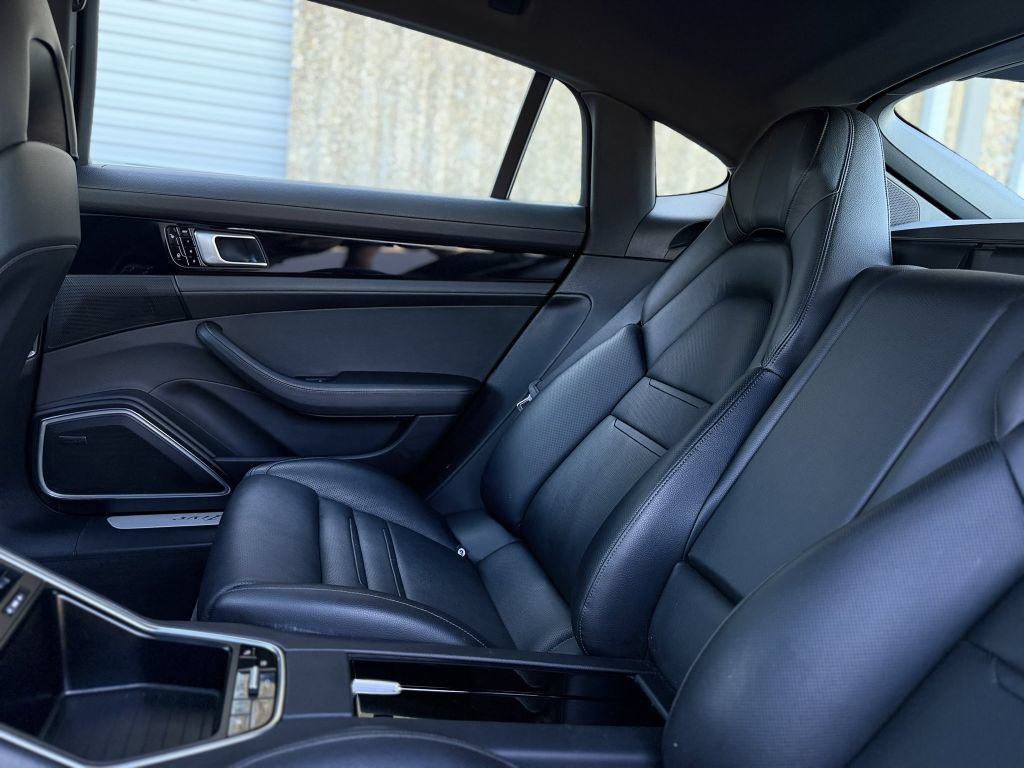 Used 2018 Porsche Panamera 4S Executive AWD/4WD image 26