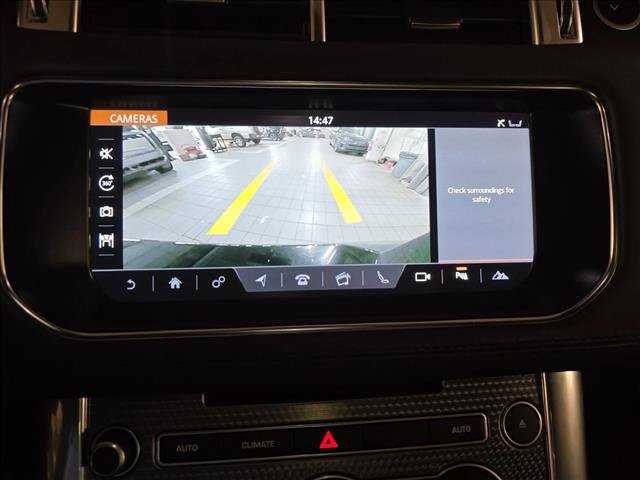 Used 2017 Land Rover Range Rover Sport SVR AWD/4WD image 25