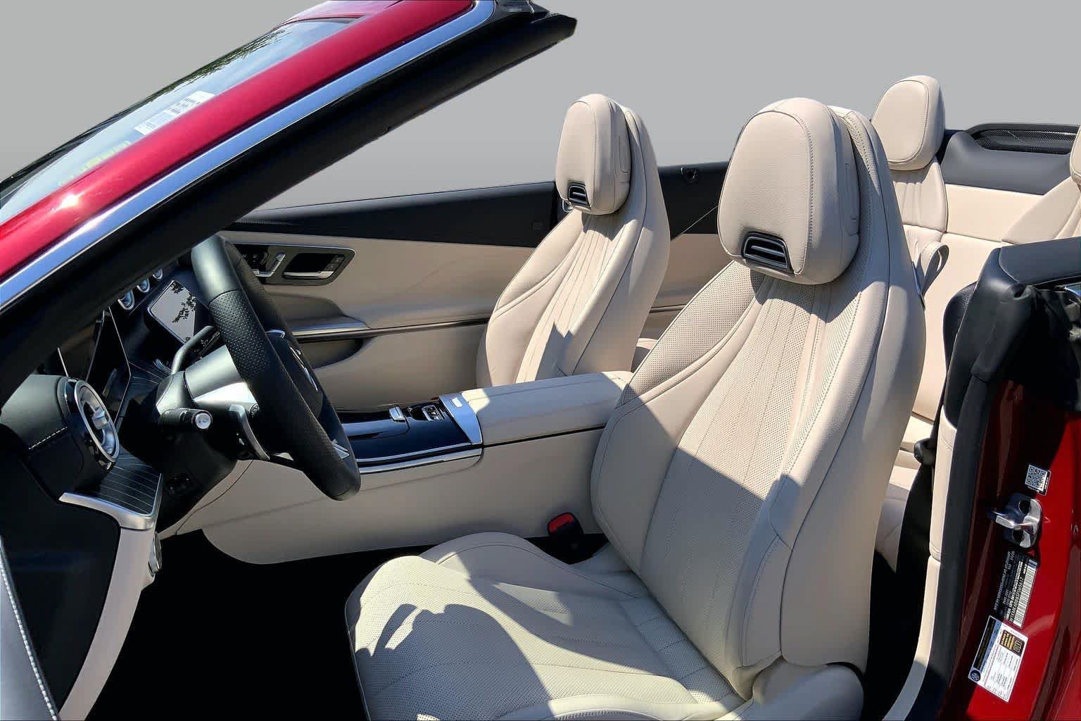 Certified 2025 Mercedes-Benz CLE 450 4MATIC Cabriolet image 9