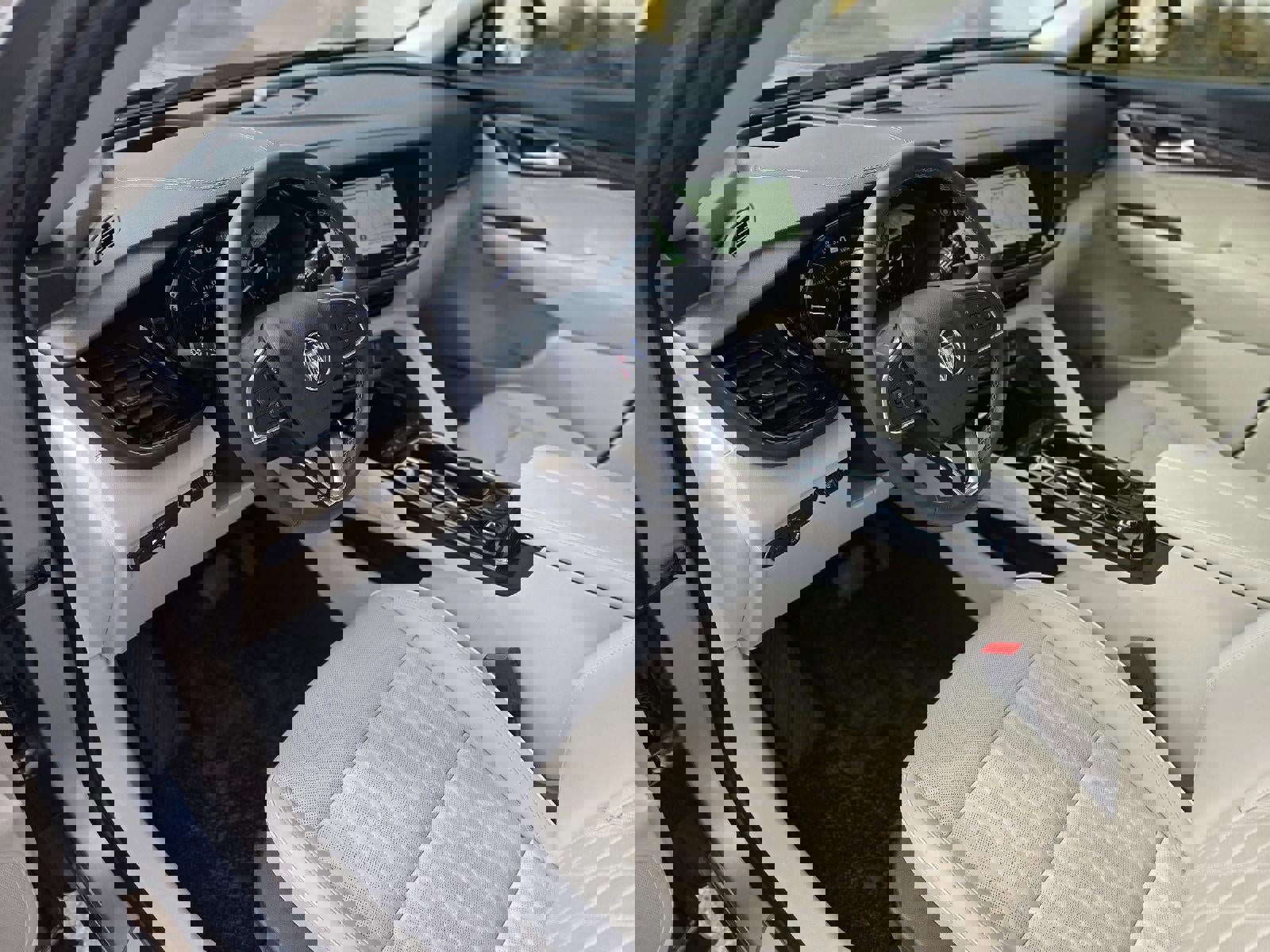 Certified 2023 Buick Envision Avenir image 21