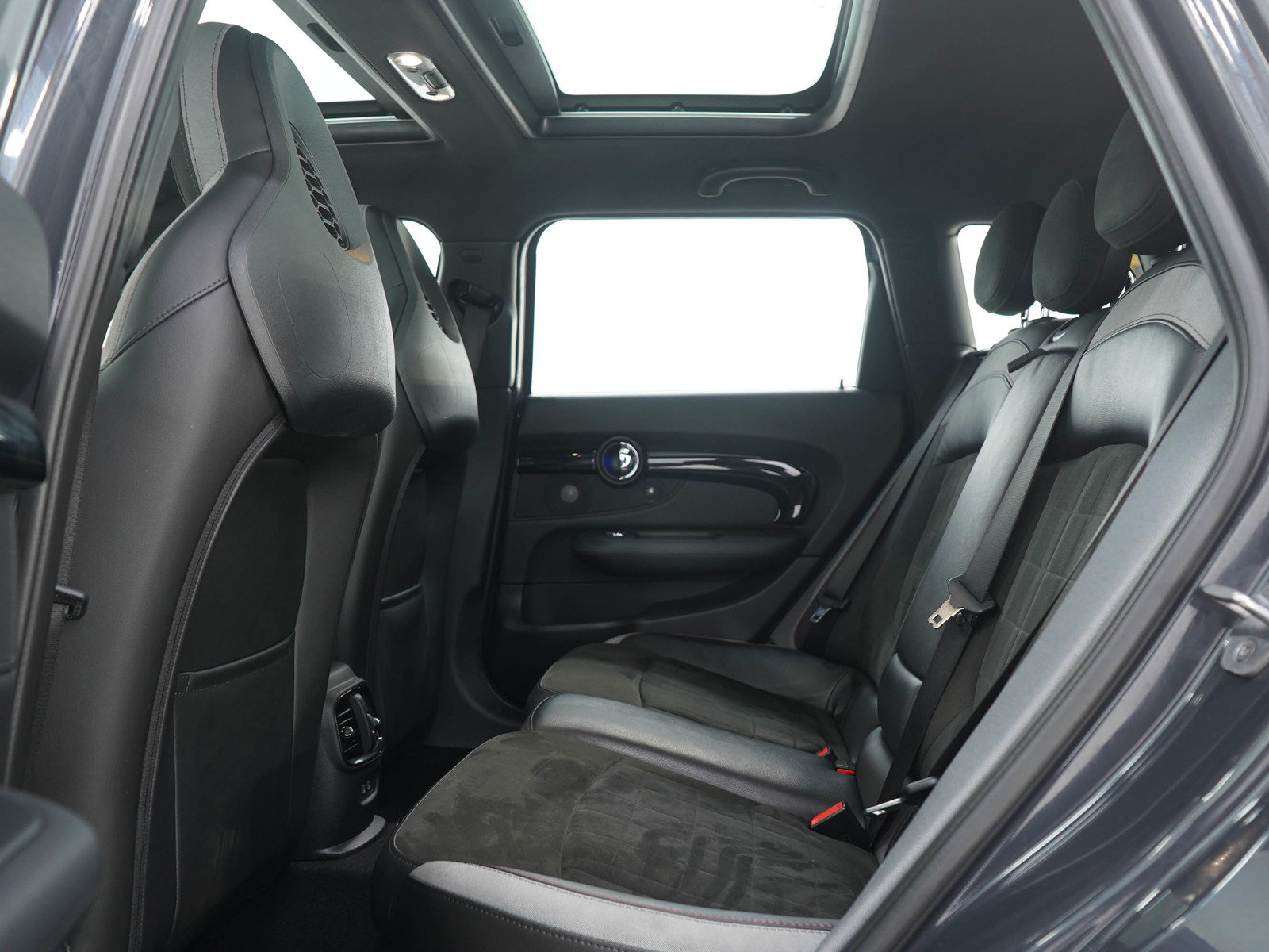 Used 2020 MINI Cooper Clubman John Cooper Works w/ JCW Launch Edition image 20