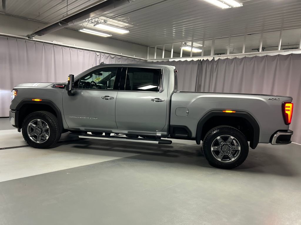 New 2026 GMC Sierra 2500 SLT w/ SLT Premium Package AWD/4WD image 4