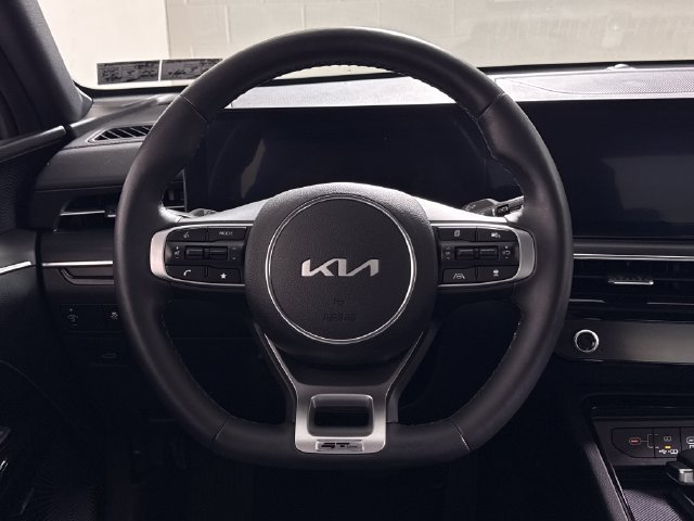Used 2025 Kia K5 GT-Line w/ GT-Line Premium Package AWD/4WD image 25