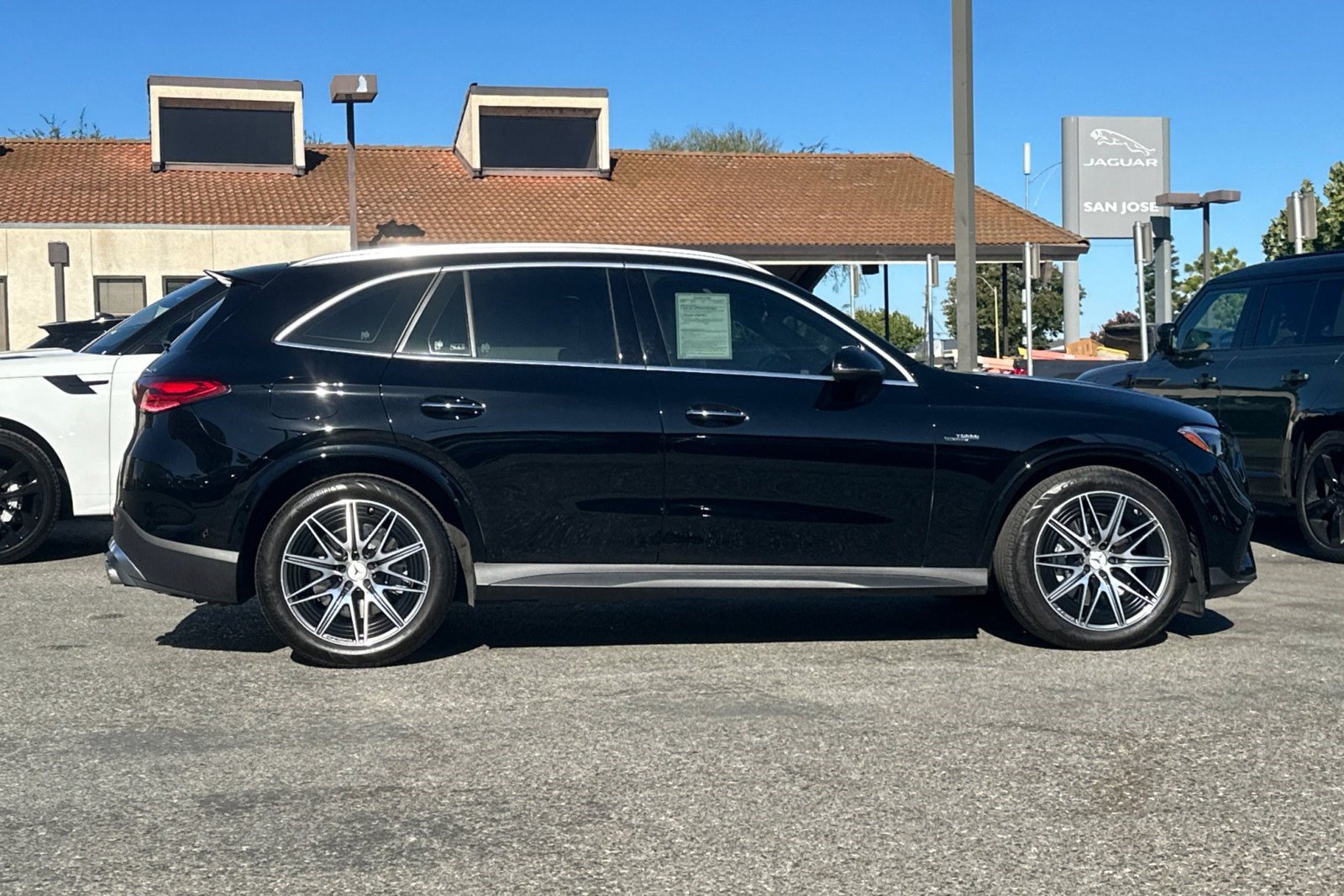 Used 2024 Mercedes-Benz GLC 43 AMG 4MATIC image 9