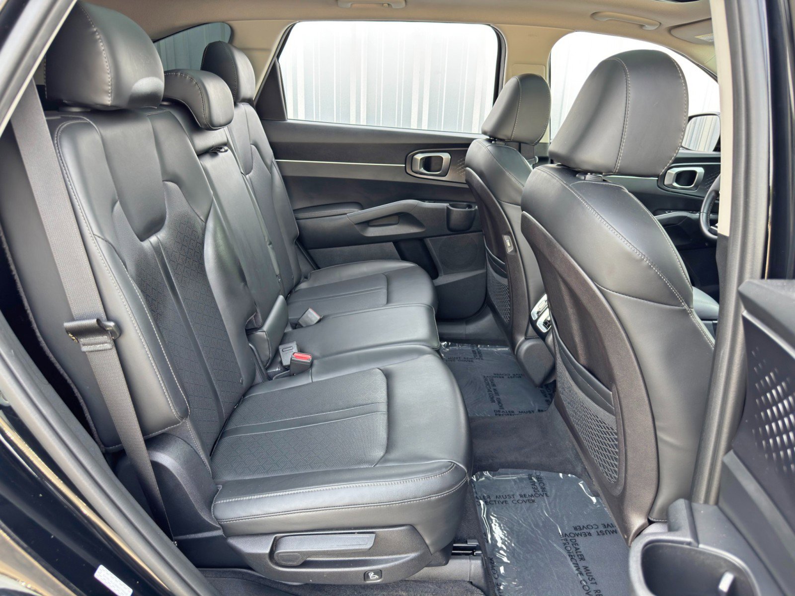 Used 2022 Kia Sorento S w/ Panoramic Sunroof Package FWD image 38