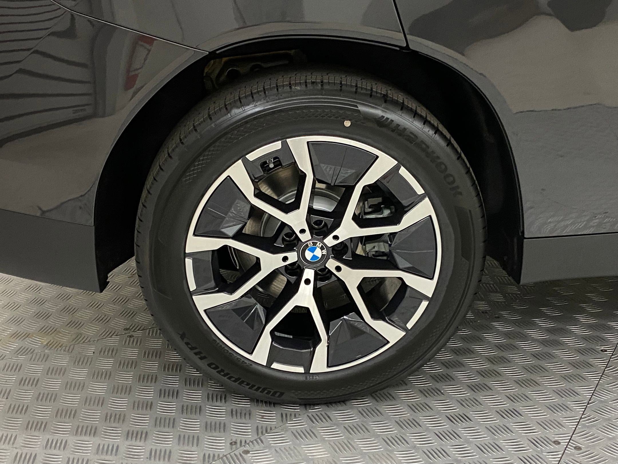 Used 2026 BMW X3 xDrive30 w/ Convenience Package image 10