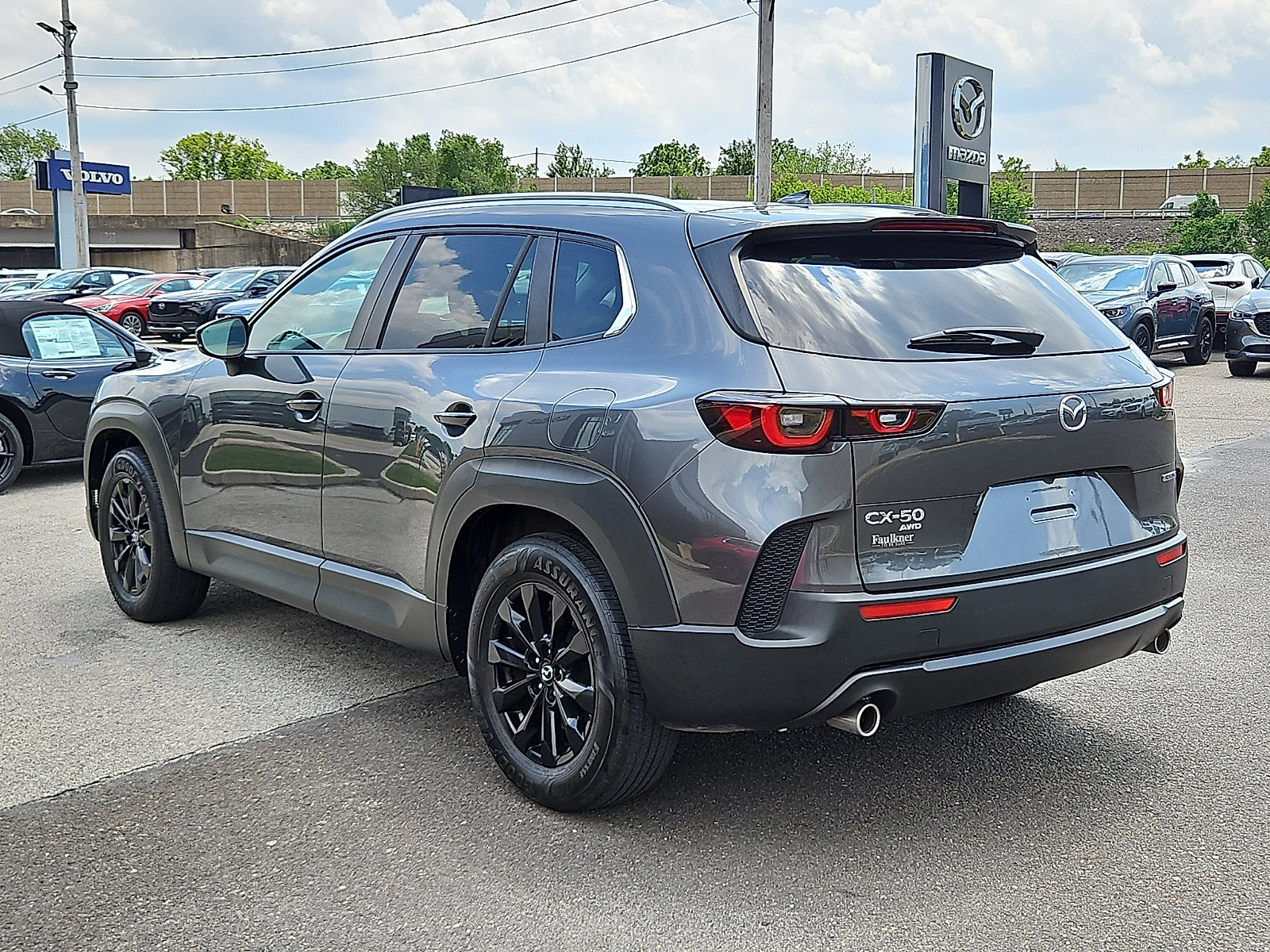 Used 2024 MAZDA CX-50 AWD 2.5 S w/ Premium Package image 4