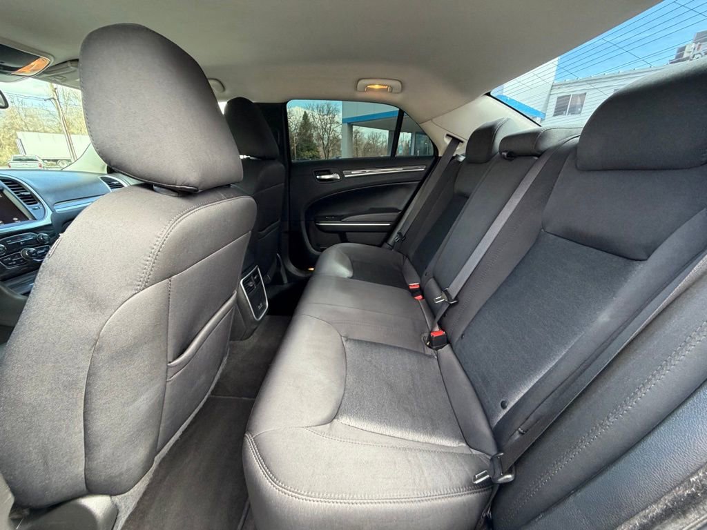 Used 2021 Chrysler 300 Touring w/ Sport Appearance Package RWD image 12