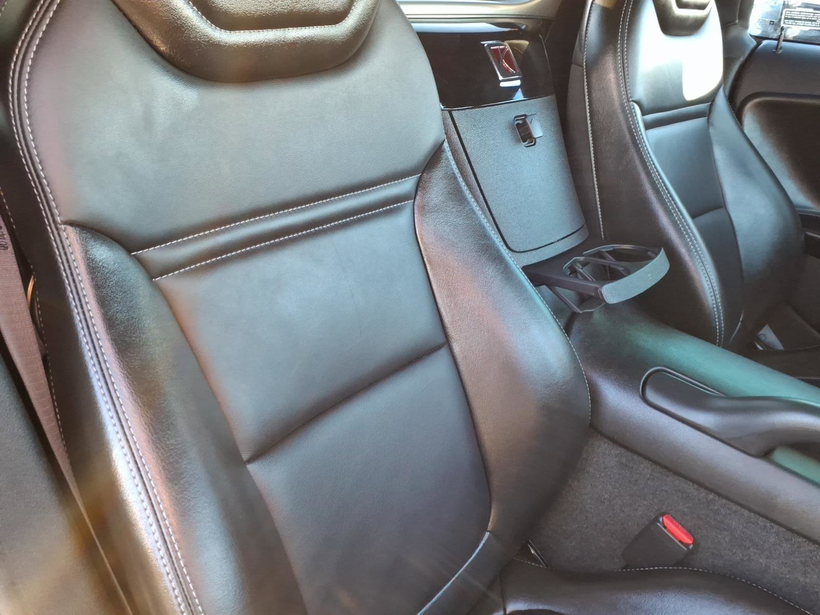 Used 2008 Saturn Sky w/ Premium Trim Package image 12