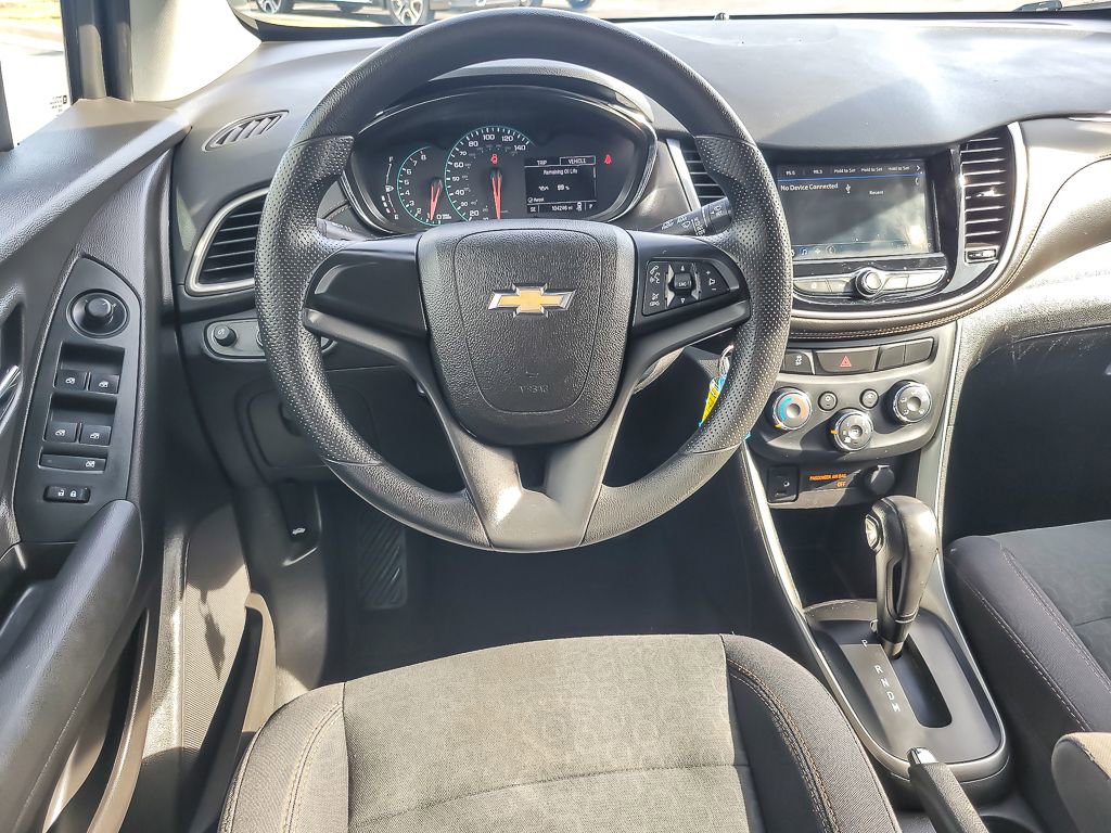 Used 2018 Chevrolet Trax LS image 10