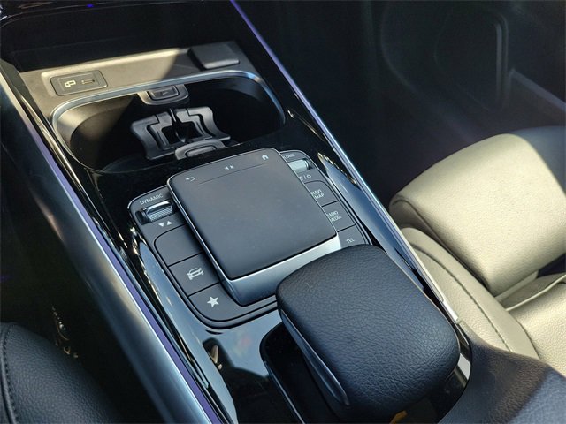 Used 2023 Mercedes-Benz GLA 250 4MATIC image 20