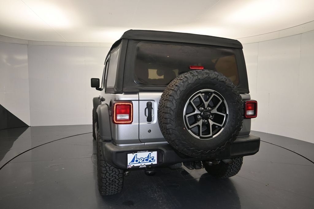 Used 2018 Jeep Wrangler Unlimited Sport S AWD/4WD image 23