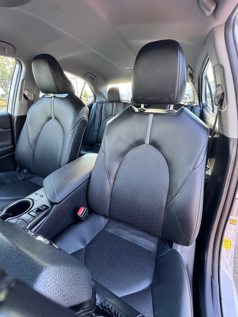 Used 2024 Toyota Camry XSE FWD image 32