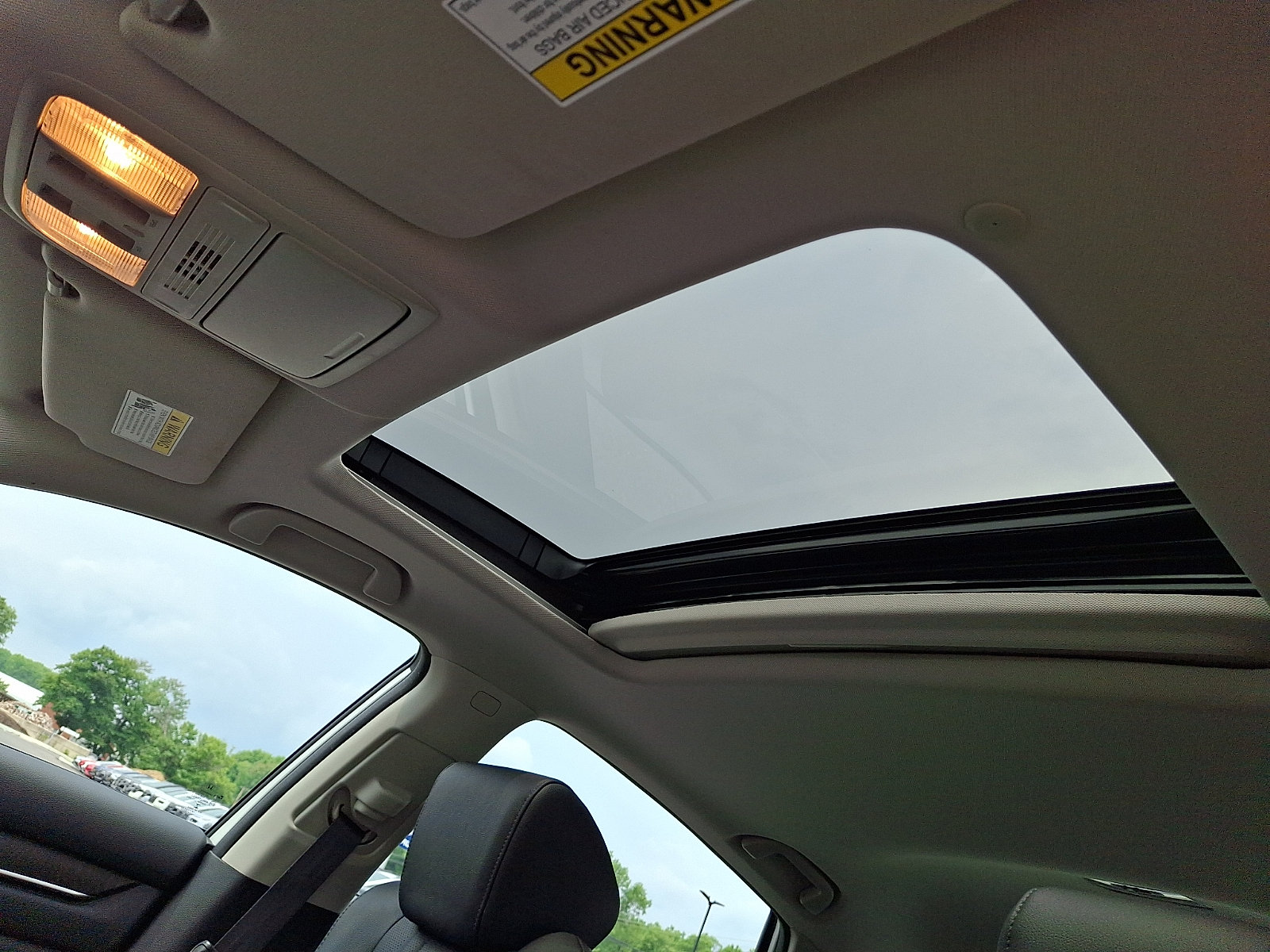 Used 2019 Honda Accord EX-L image 15