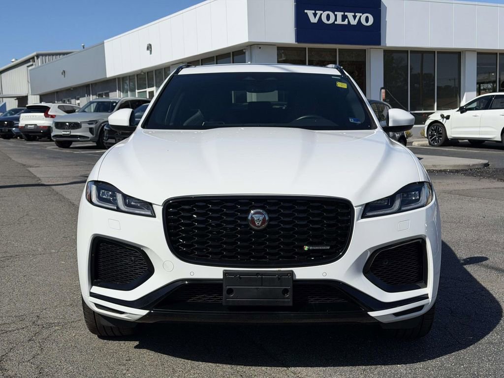Used 2023 Jaguar F-PACE R-Dynamic S image 24