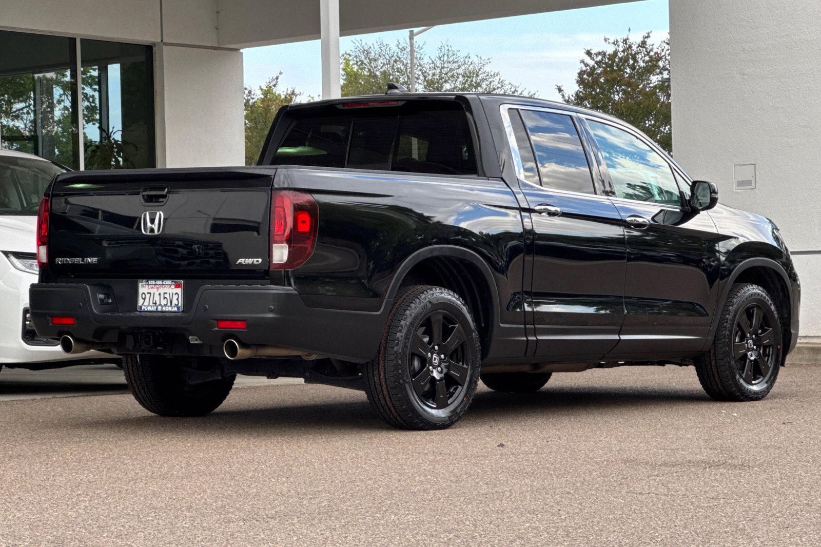 Used 2023 Honda Ridgeline RTL-E image 8