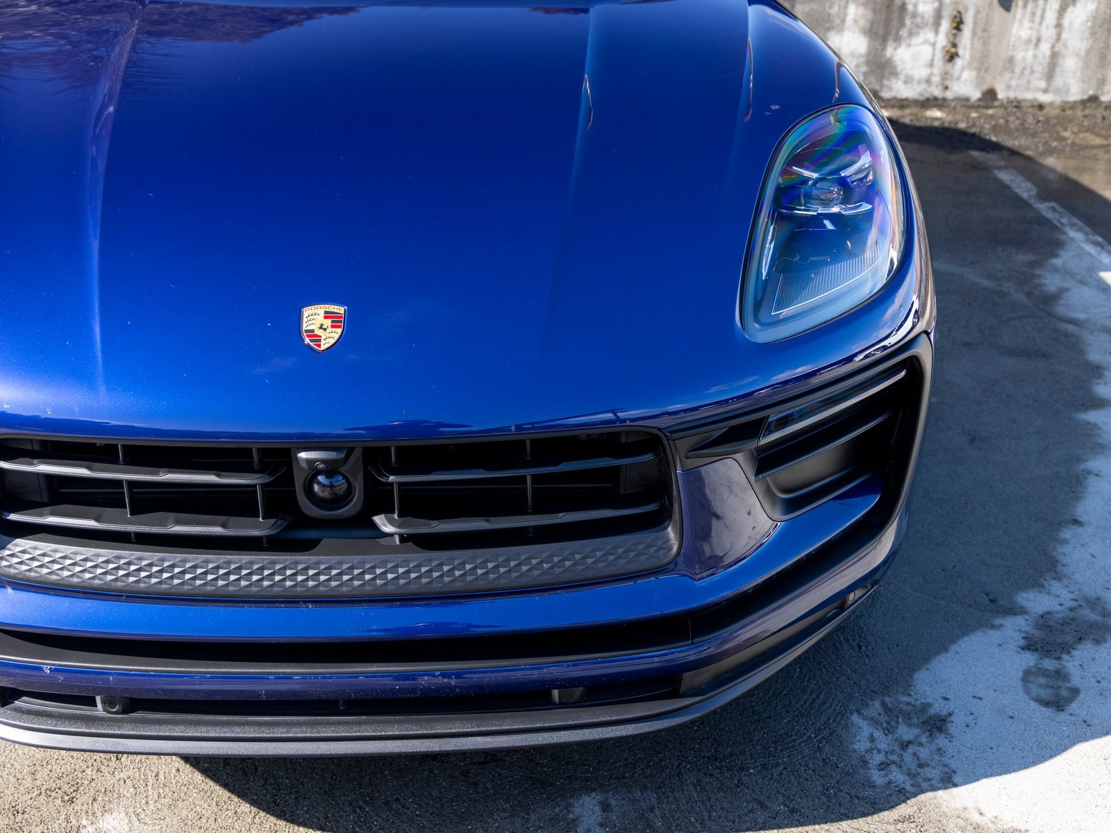 Certified 2026 Porsche Macan AWD/4WD image 17
