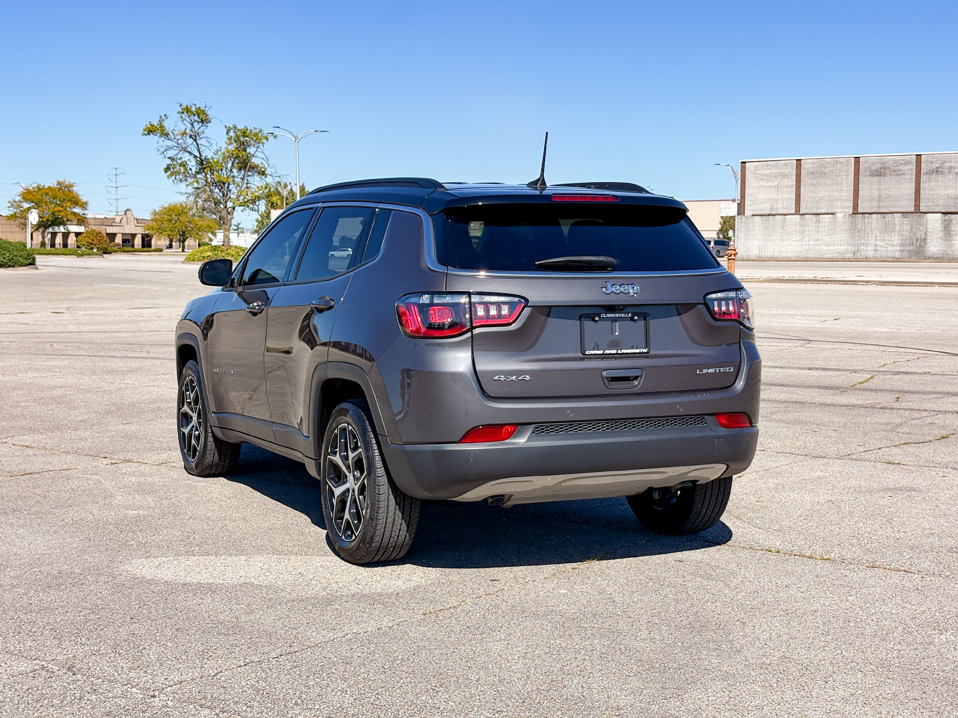 Used 2024 Jeep Compass Limited AWD/4WD image 6