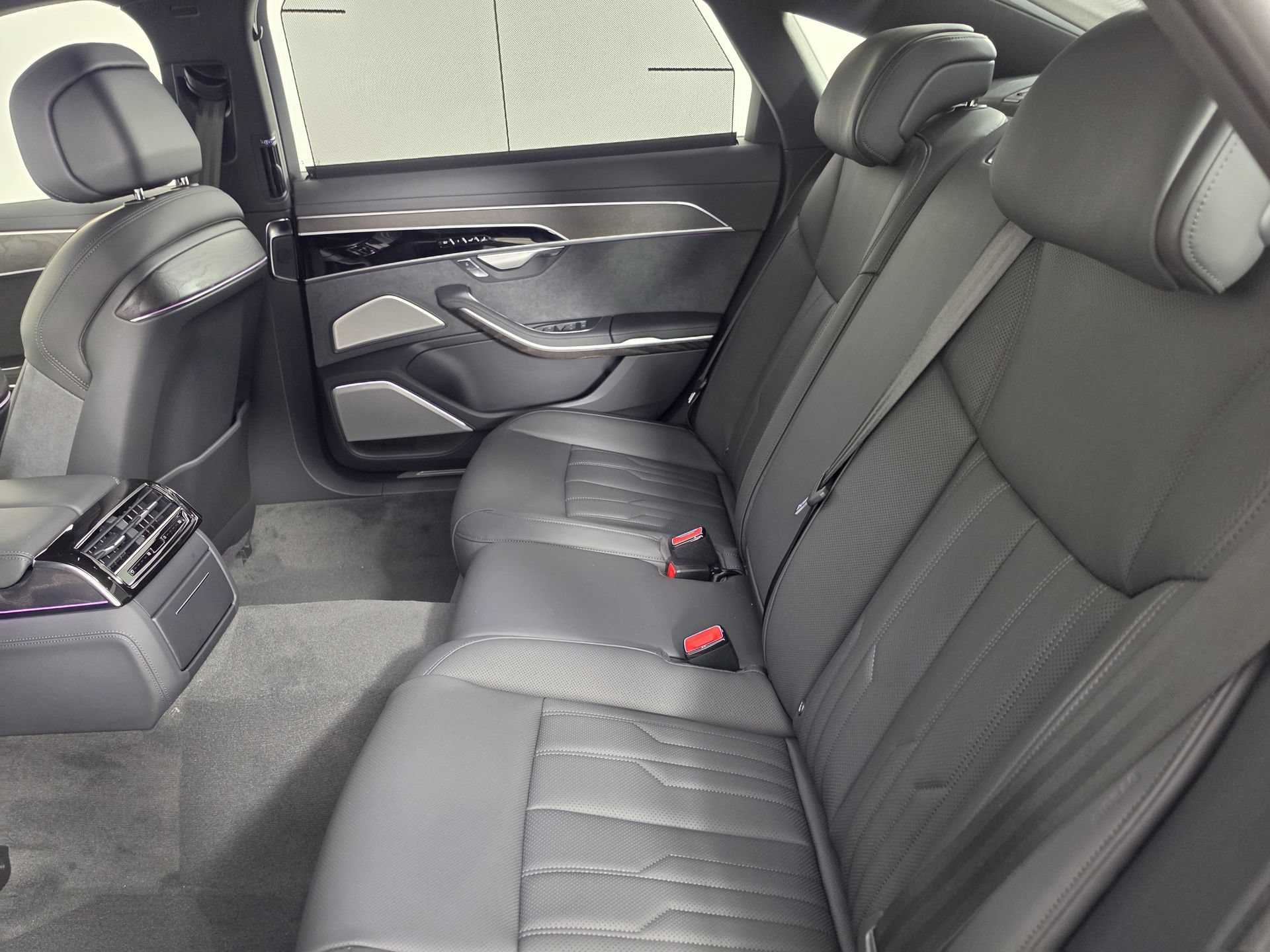 New 2026 Audi A8 L 3.0T AWD/4WD image 36