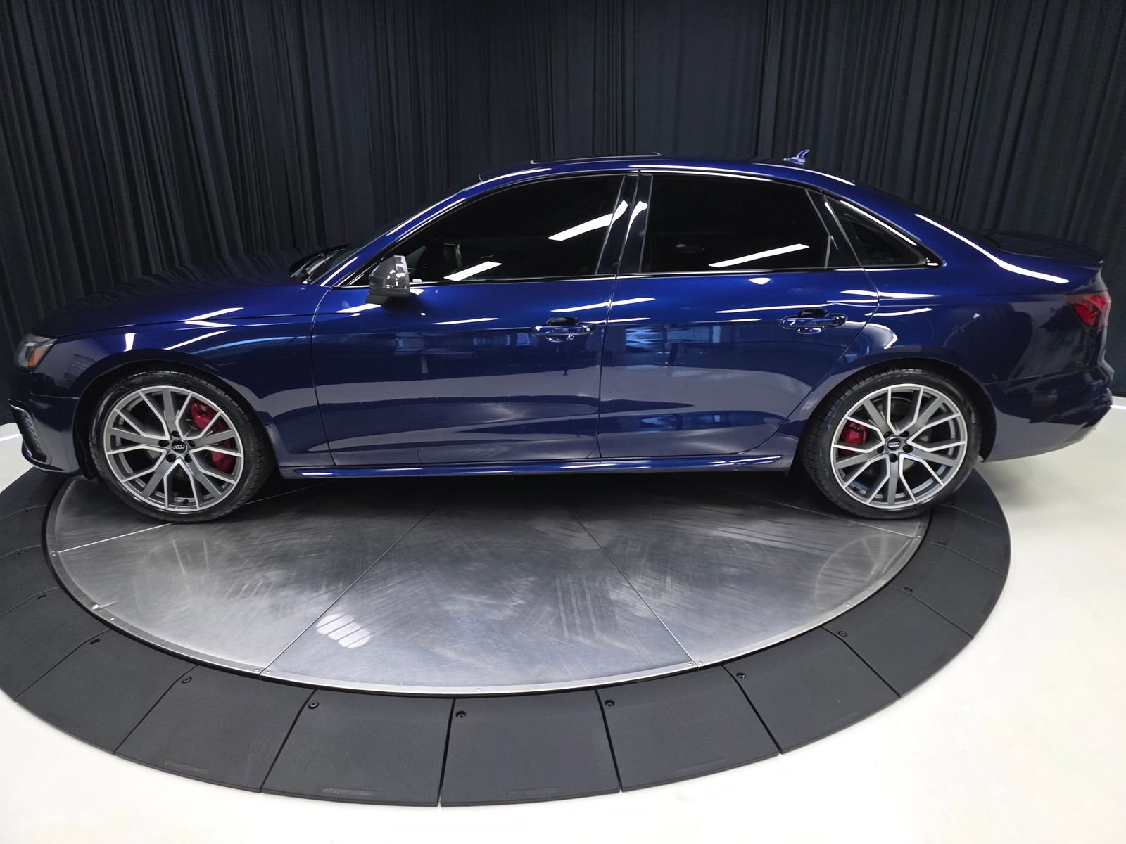 Used 2020 Audi S4 Premium Plus w/ Premium Plus Package AWD/4WD image 10