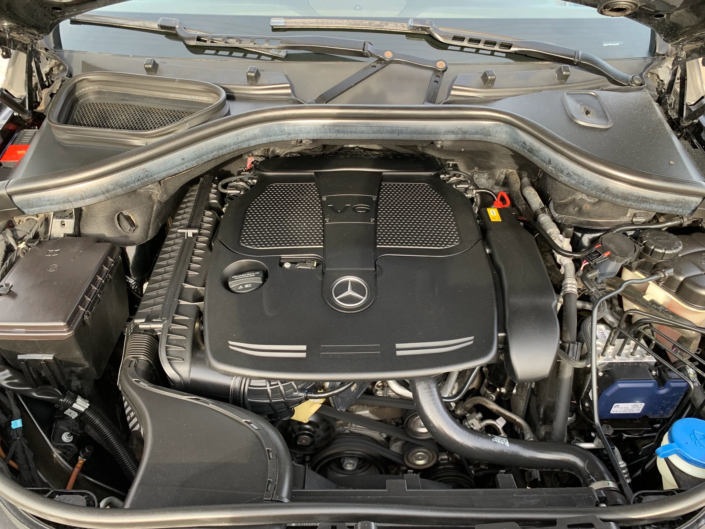 Used 2015 Mercedes-Benz ML 350 4MATIC image 47