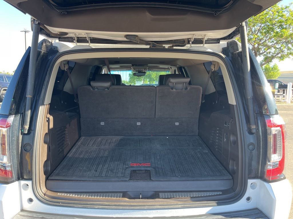 Used 2019 GMC Yukon XL Denali w/ Denali Ultimate Package AWD/4WD image 12