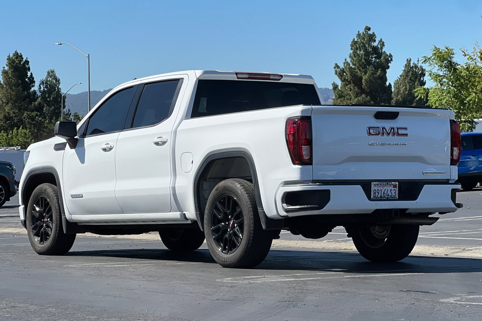 Used 2023 GMC Sierra 1500 Elevation image 6