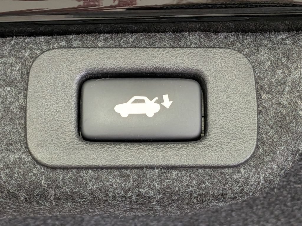 Used 2017 Lexus ES 350 w/ Luxury Package FWD image 32