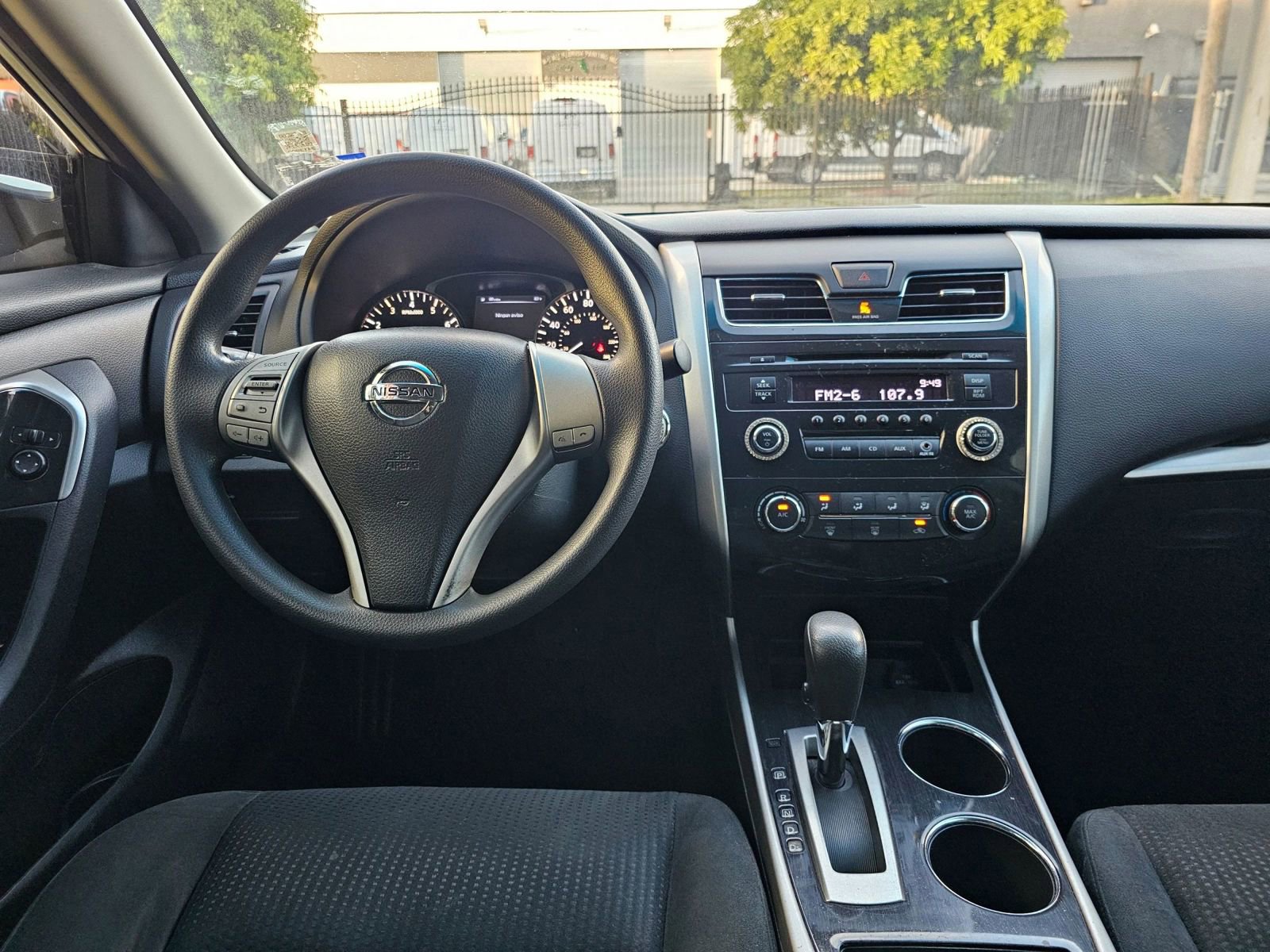 Used 2014 Nissan Altima 2.5 image 16