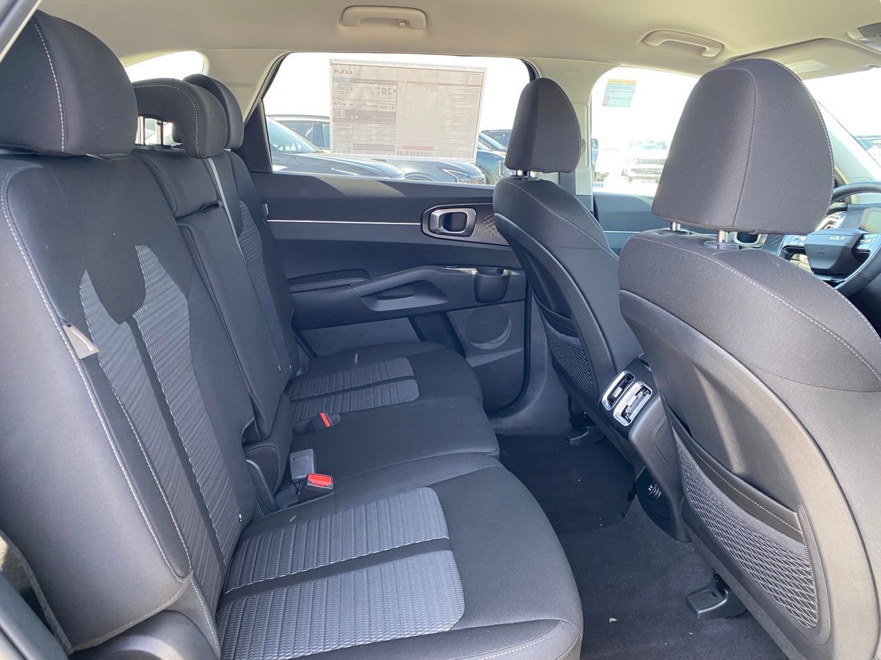 New 2026 Kia Sorento LX image 24