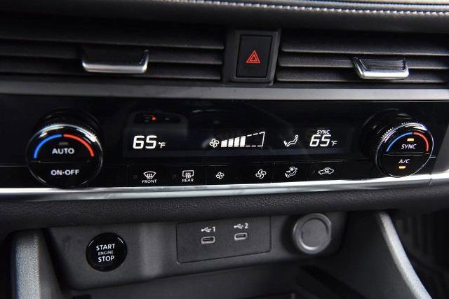 Certified 2025 Nissan Rogue SV image 15