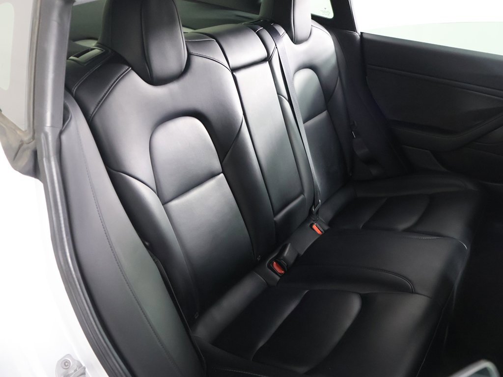 Used 2020 Tesla Model 3 Performance image 30