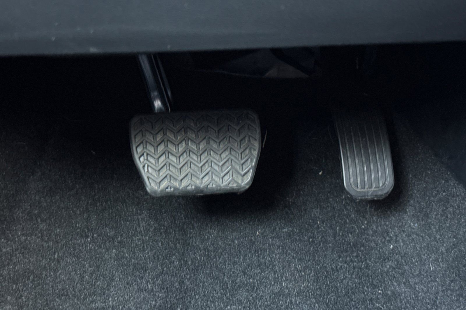 Used 2025 Toyota Corolla SE image 41