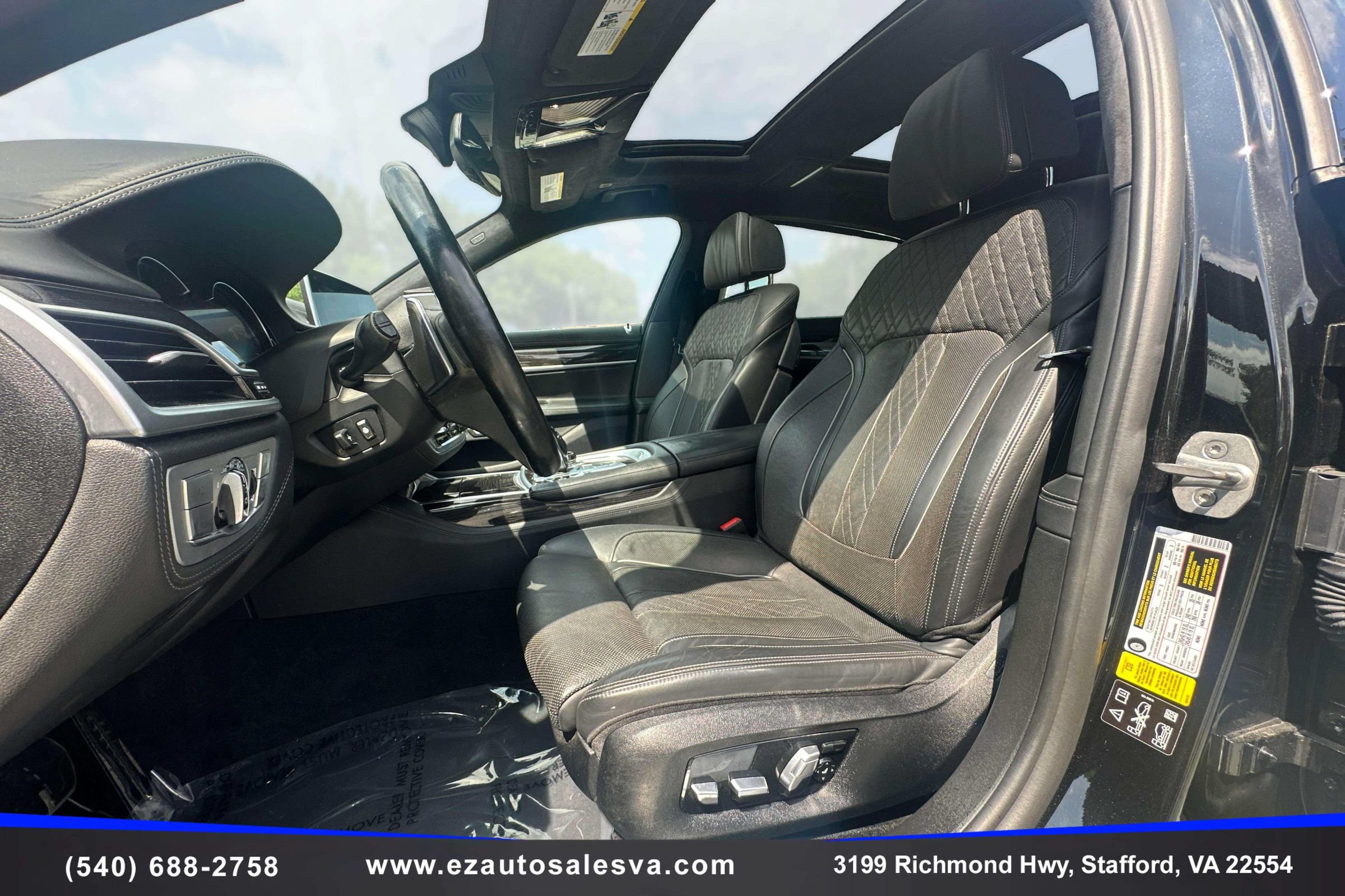 Used 2018 BMW 750i xDrive AWD/4WD image 19