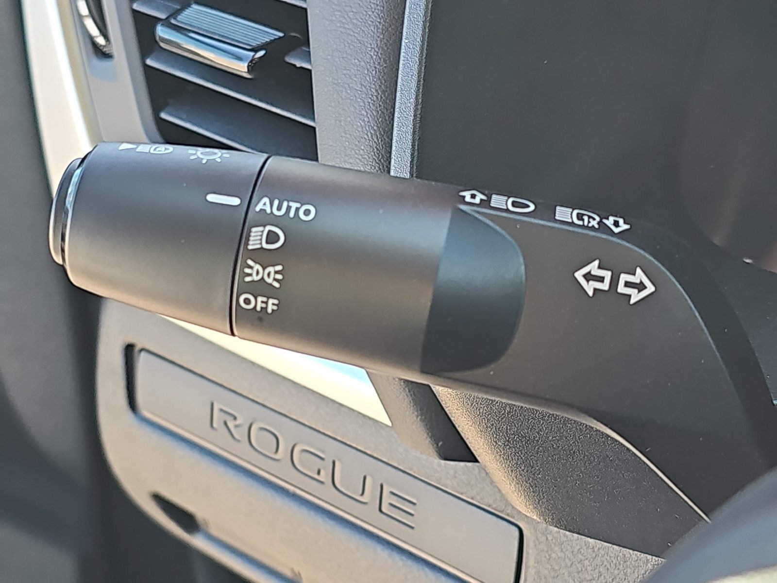 New 2027 Nissan Rogue Dark Armor FWD image 36