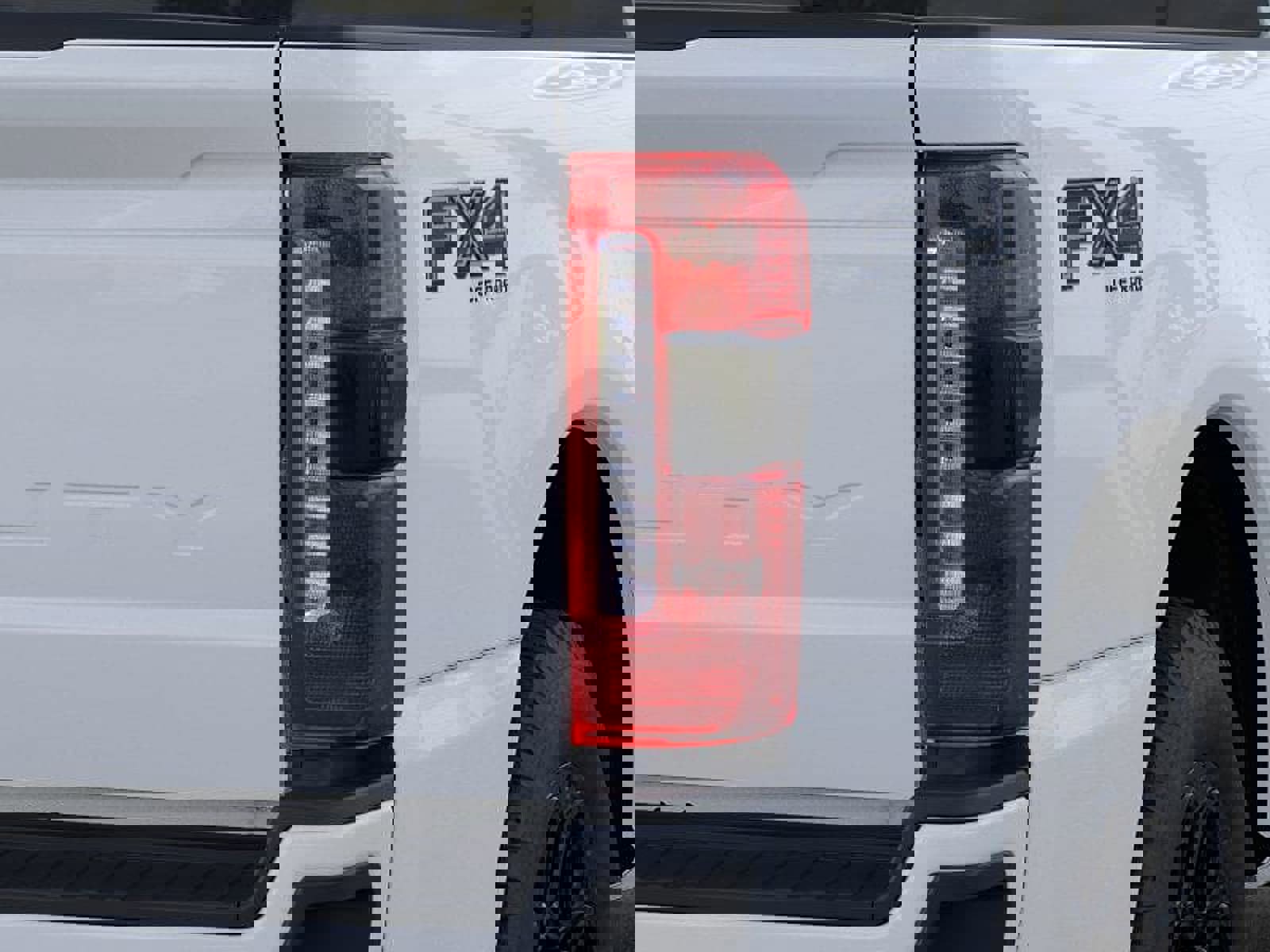 New 2026 Ford F250 4x4 Crew Cab Super Duty image 43