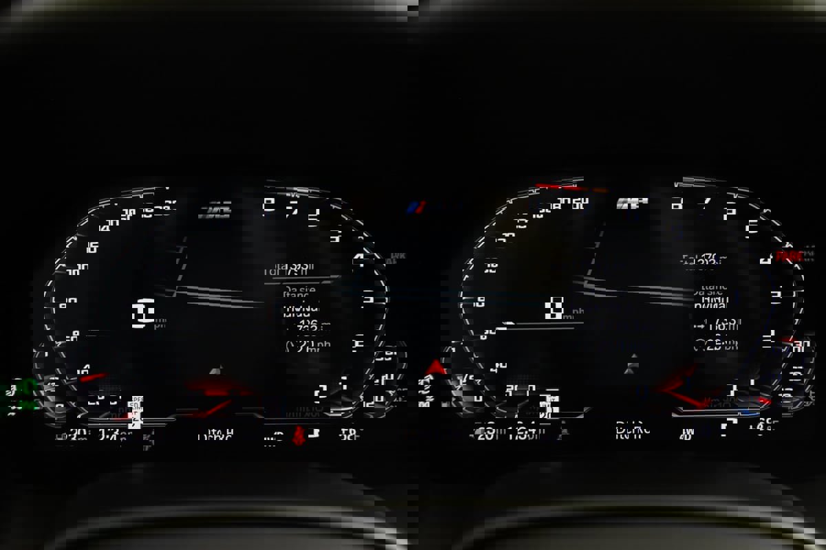 Used 2023 BMW M8 Gran Coupe xDrive Competition w/ M Carbon Exterior Package image 34