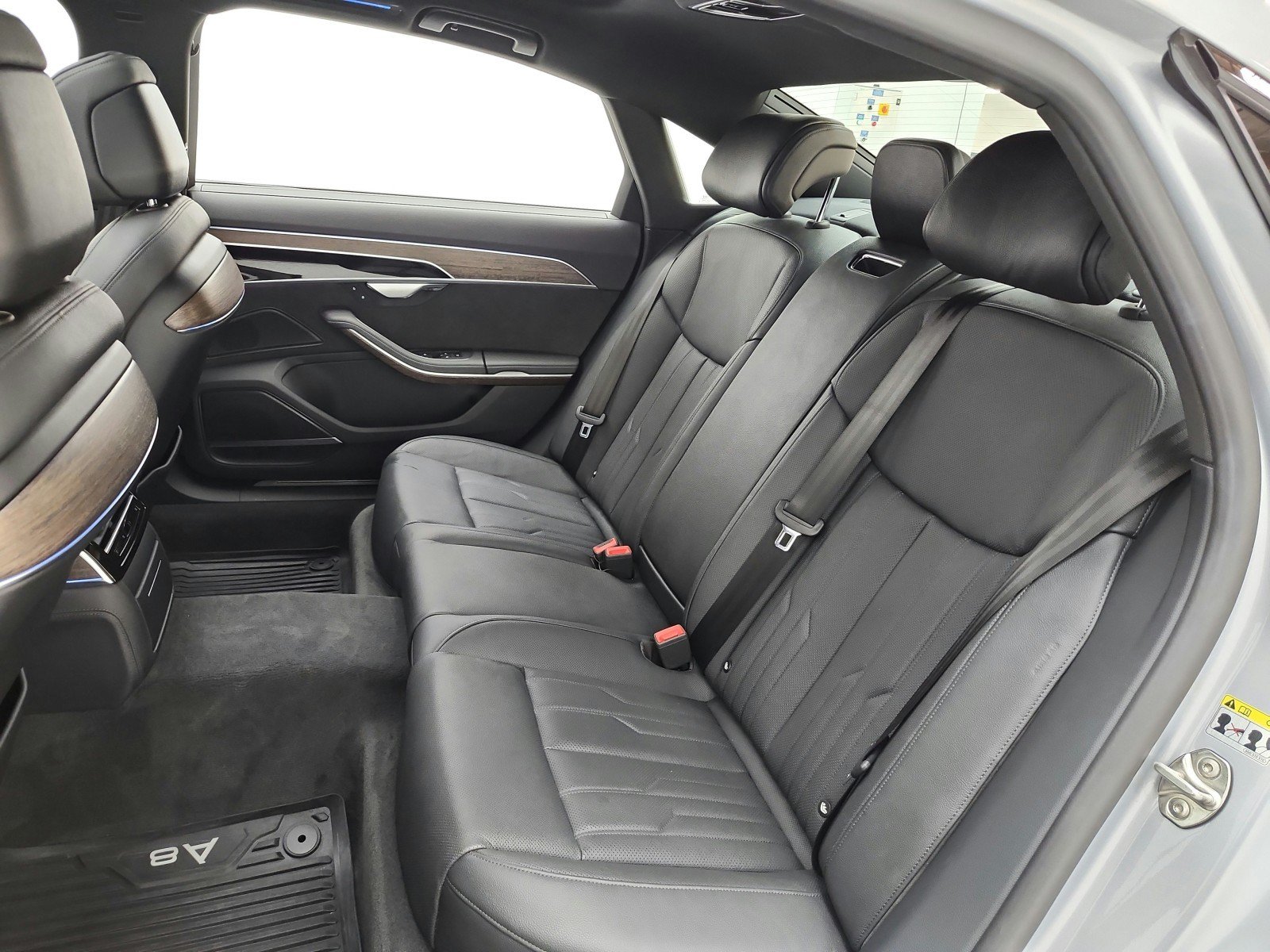 Used 2021 Audi A8 L 3.0T w/ Executive Plus Package AWD/4WD image 15