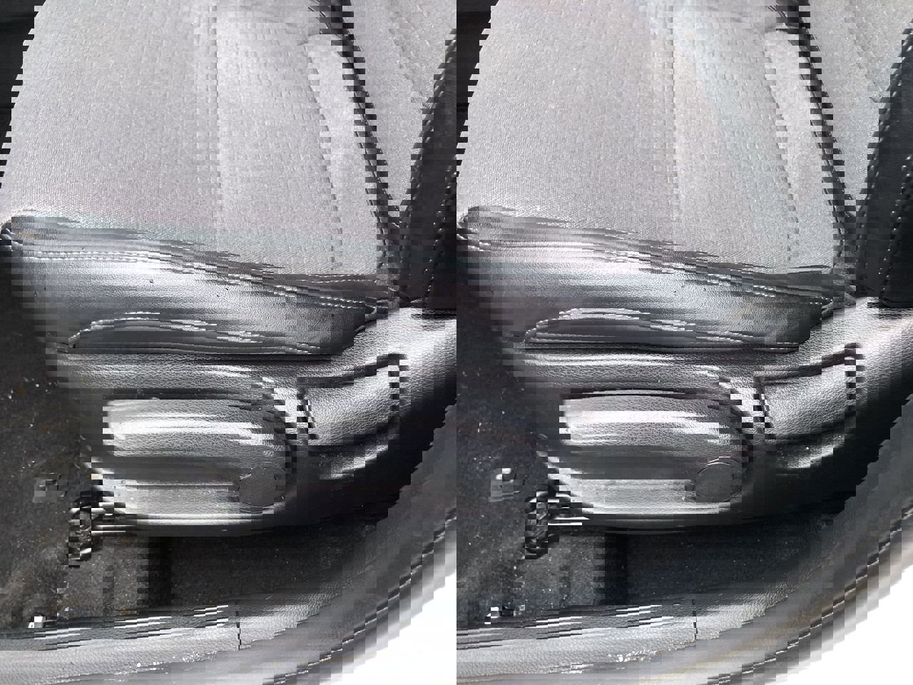 Used 2023 Kia Seltos Nightfall Edition image 14