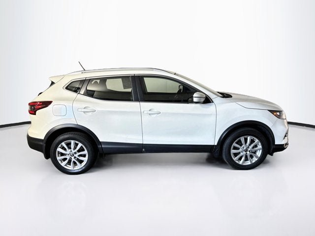 Used 2022 Nissan Rogue Sport SV AWD/4WD image 4