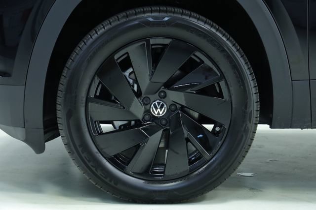New 2026 Volkswagen Atlas SE image 8