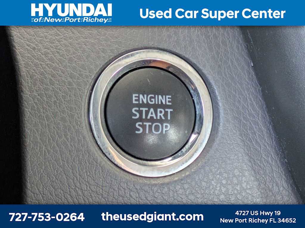 Used 2019 Toyota Camry XLE FWD image 37