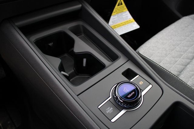 New 2025 Volkswagen Tiguan S FWD image 8