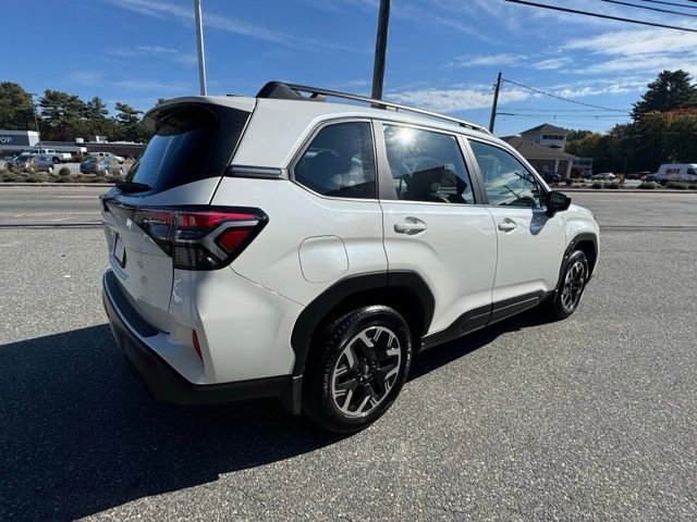 Used 2025 Subaru Forester image 3