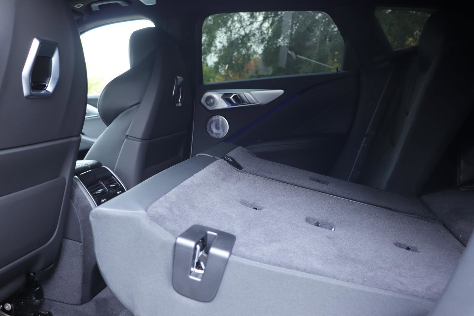 New 2026 BMW XM Label Red w/ M Driver's Package image 17