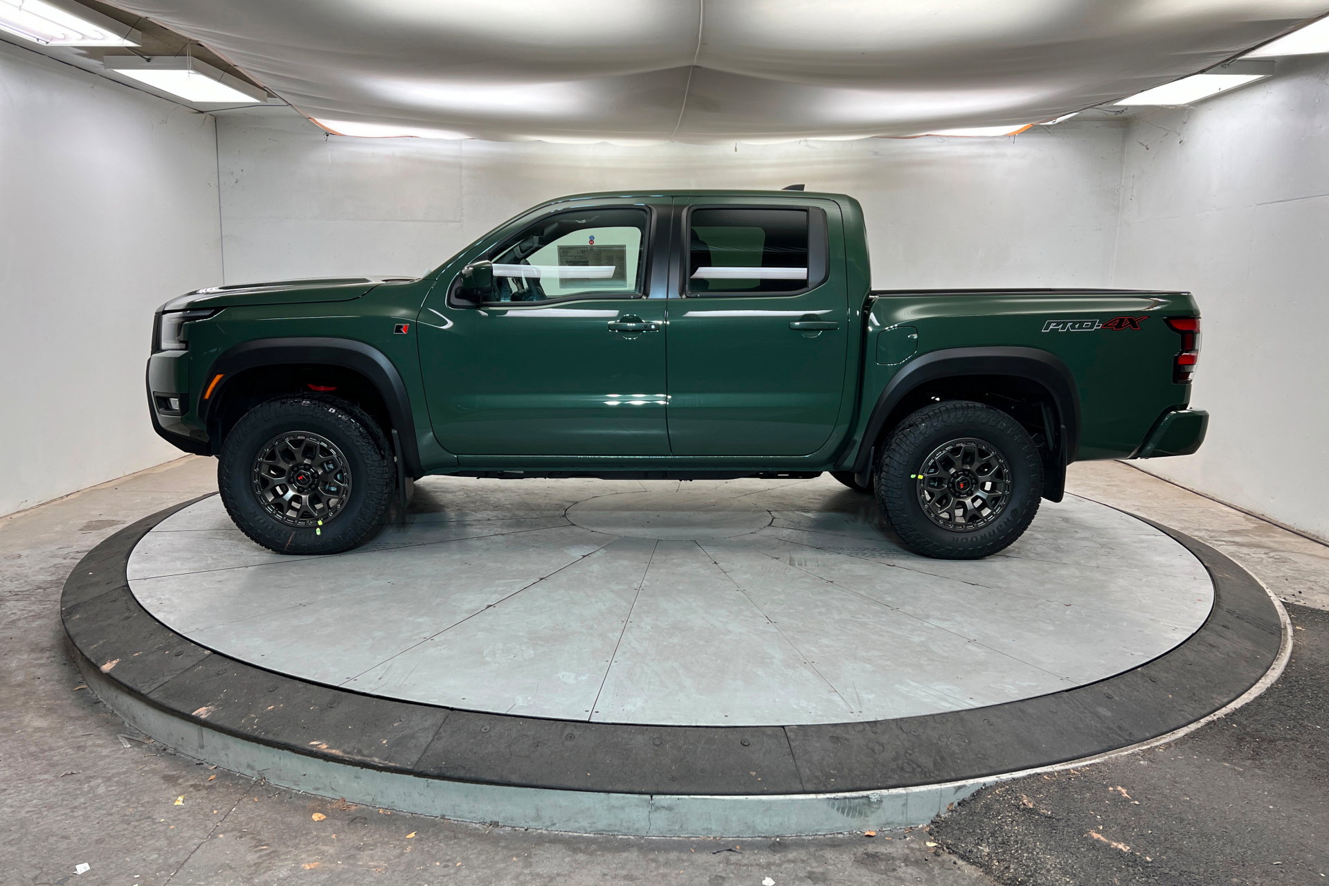 New 2026 Nissan Frontier PRO-4X image 2