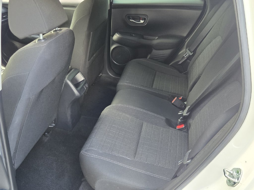 Certified 2024 Honda HR-V LX image 12