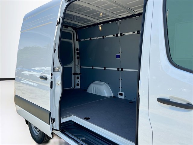 New 2025 Mercedes-Benz Sprinter 2500 image 8